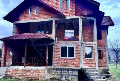 Casa de vis Valea Silistii - spatiu generos, natura si liniste deplina