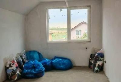 Casă 5 camere, 170mp utili, Cartierul Orizont 2 , Paleu, Bihor. - 11