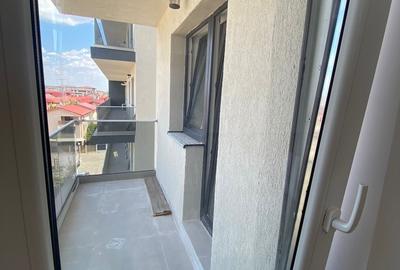 Apartament cu 2 camere decomandat în Apărătorii Patriei - 10