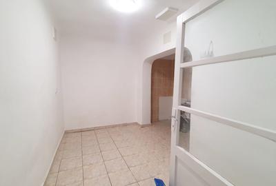 Casă individuală cu 4 camere cu Canalizare în Zețarilor - 10