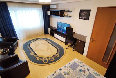 Garsonieră decomandată în Trafic Greu - 2