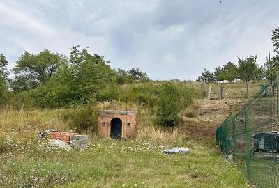 Teren intravilan de vanzare cu o crama zona Dealuri Oradea - 3