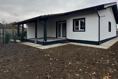Duplex, Sanmiahaiu Roman, parter, 3 camere, 65mp utili, 250 mp teren - 1