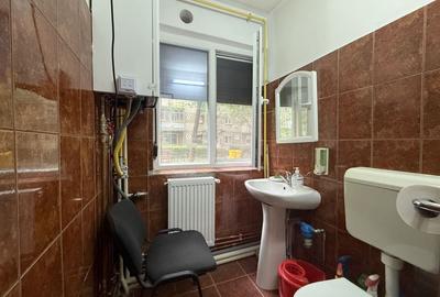 De Vânzare - Cabinet Stomatologic Echipat, Zonă Ultracentral, Comision 0% - 11
