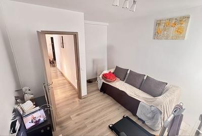Apartament cu 3 camere decomandat în Lazaret - 3