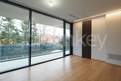 Casă individuală cu 7 camere cu Canalizare în Iancu Nicolae - 17