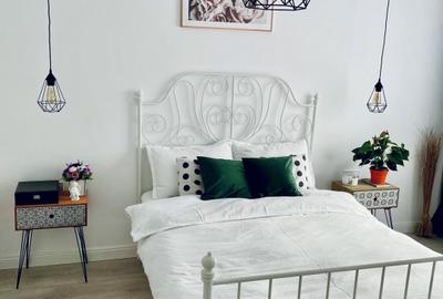 Apartament la cheie  in zona Vivo,3 camere - 5