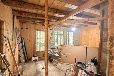 Casă cu 2 camere în Muntele Cacovei - 4