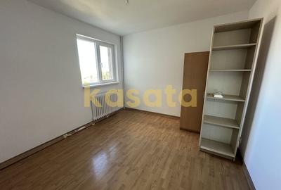 2 Camere | Renovat| Toate mijloacele de transport | Etaj Intermediar - 13