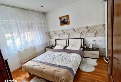 Casă cu 7 camere cu Teren 351 Mp în Șagului - 13