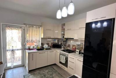 Casă cu 4 camere cu Teren 505 Mp în Mamaia