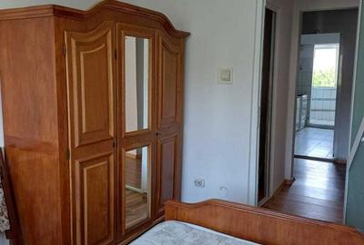 Apartament cu 3 camere decomandat în Central - 1