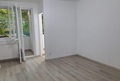 GIURGIULUI Piata Progresu,et.1/9,DECOMANDATA,Renovata,Libera - 1