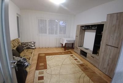 Apartament 3 camere de inchiriat - 1