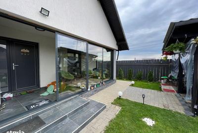 Casă cu 4 camere în Noua - 3