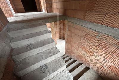 Casă Parter+Etaj- la roșu în interior, la cheie în exterior - Selimbar Casă Parter+Etaj- la roșu în interior, la cheie în exterior - Selimbar - 2