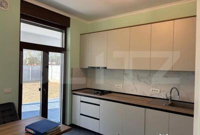 Casă cu 4 camere cu Teren 519 Mp în Ghiroda