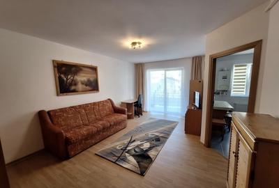 Apartament zona Florilor , etaj 1 ,balcon - 2
