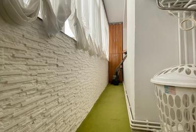 Apartament cu 2 camere semidecomandat, mobilat în Podu Roș - 9