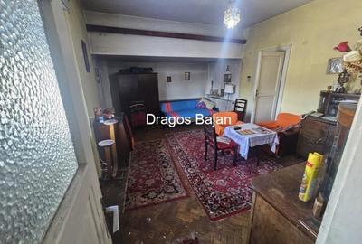 Garsonieră în P-ța Romană - 1