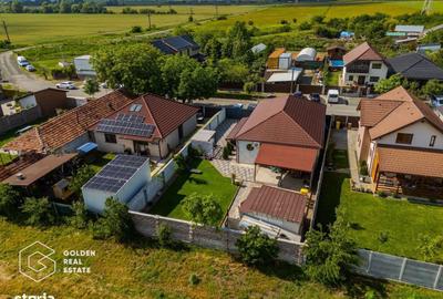 Casă cu 4 camere în Central - 2