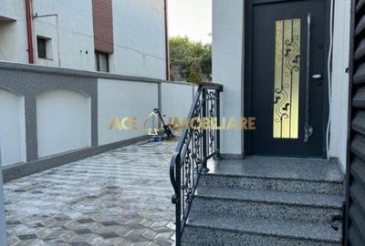 Casă cu 4 camere cu Canalizare în Timpuri Noi - 6