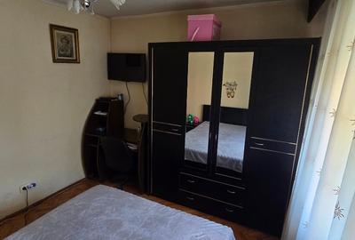 Apartament cu 2 camere decomandat, mobilat în Craiovița Nouă - 7