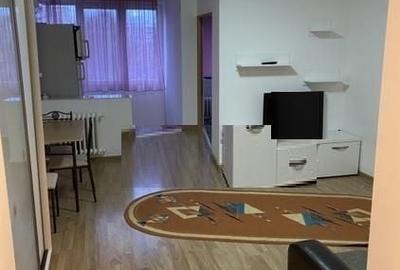 Garsonieră semidecomandată în Apărătorii Patriei