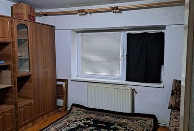 Apartament cu 3 camere decomandat în Carpați 2 - 2