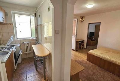 Apartament cu 2 camere decomandat în Independenței - 3
