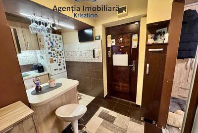 Apartament cu 2 camere decomandat în Micro 14 - 5