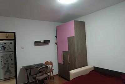 Apartament 1 camera, decomandat, etaj 2/4, zona Gara - Silvestru Apartament 1 camera, decomandat, etaj 2/4, zona Gara - Silvestru - 5