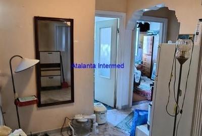 Apartament cu 3 camere, mobilat în CET - 2