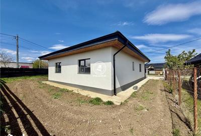 Casă cu 4 camere cu Teren 500 Mp în Miroslava - 7
