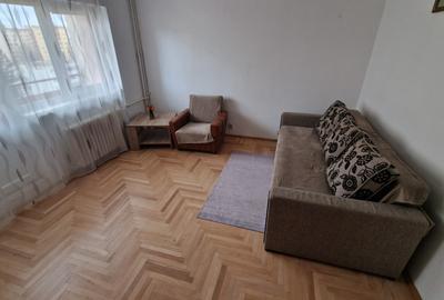 Garsonieră decomandată, mobilată în 13 Decembrie - 3