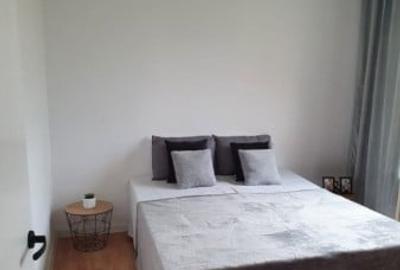 Apartament 3 camere de vanzare zona Obor