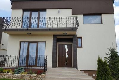 Casă individuală cu 4 camere cu Teren 800 Mp în Central - 11