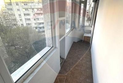Apartament cu 2 camere semidecomandat, mobilat în P-ța Muncii - 12