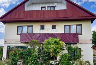 DE VANZARE Pensiune pe malul Lacului Casla - TULCEA - 3