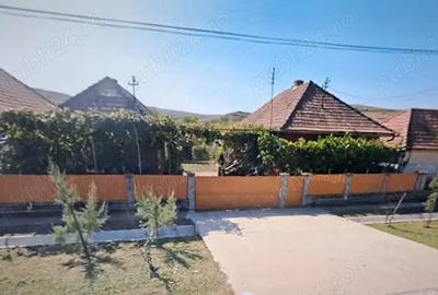 Casă cu 4 camere în Central - 4