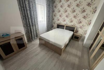 Apartament cu 3 camere decomandat, mobilat în Central - 11