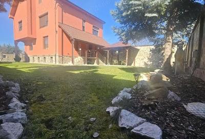 Casă cu Teren 547 Mp în Central