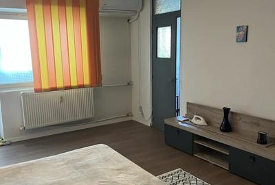 Inchiriez garsoniera - 3