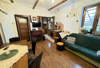 Casă cu 3 camere cu Teren 180 Mp în Central - 2