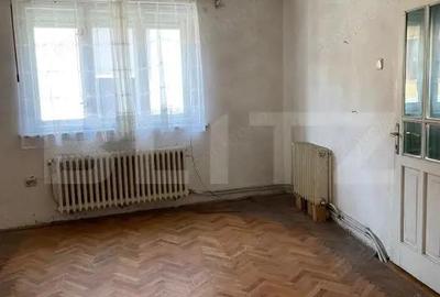 3 apartamente la casa de vanzare, singur in curte, 150 mp, zona centrala - 6