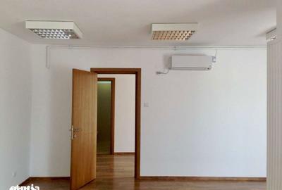 Spațiu comercial, de 62 mp, în Centrul Civic - 10