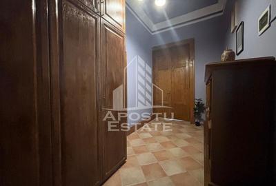 Apartament cu 3 camere, semidecomandat, zona Centrala - 20