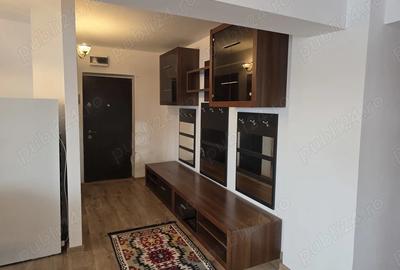Apartament cu 3 camere decomandat în Centrul Civic - 1