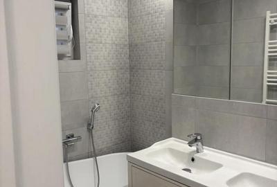Apartament cu 3 camere decomandat în Central - 3