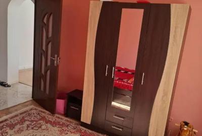 Apartament cu 3 camere decomandat, mobilat în Central - 2